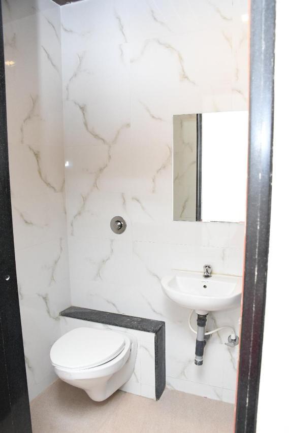 Hotel Sai Shatabdi Shirdi Habitación foto